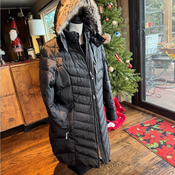 Eddie Bauer Sun Valley Black Down Parka - Picture 5 of 12